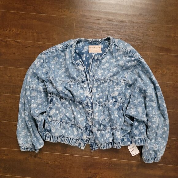 Free People Layla Printed Denim Bomber Jacket Womens M Floral Vintage Boho 90s - Picture 2 of 8